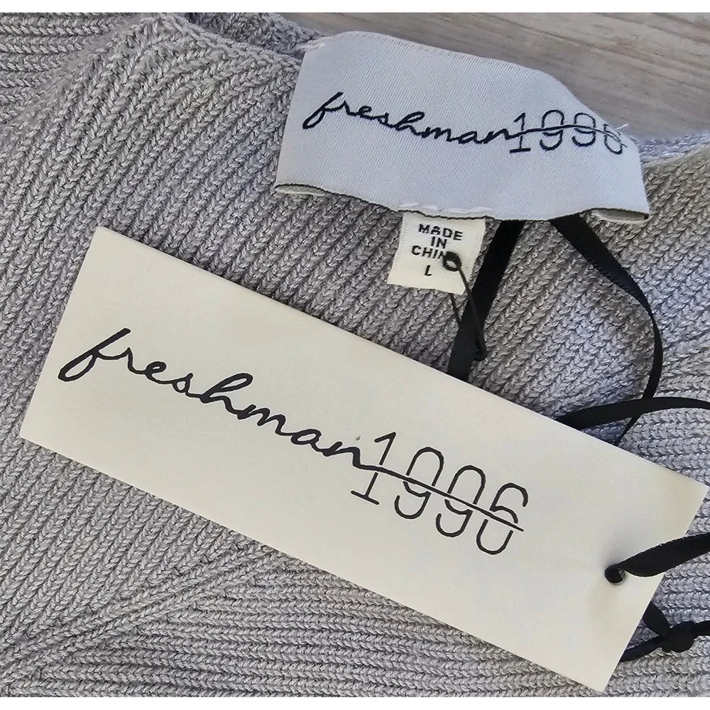 freshman1996 grey knit
